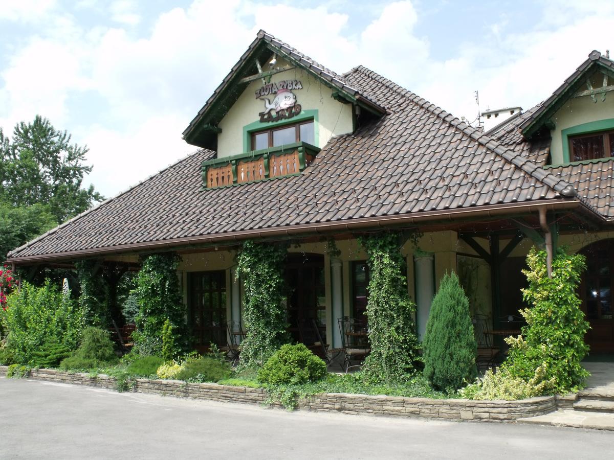 Zajazd Zlota Rybka Andrychów Exterior foto